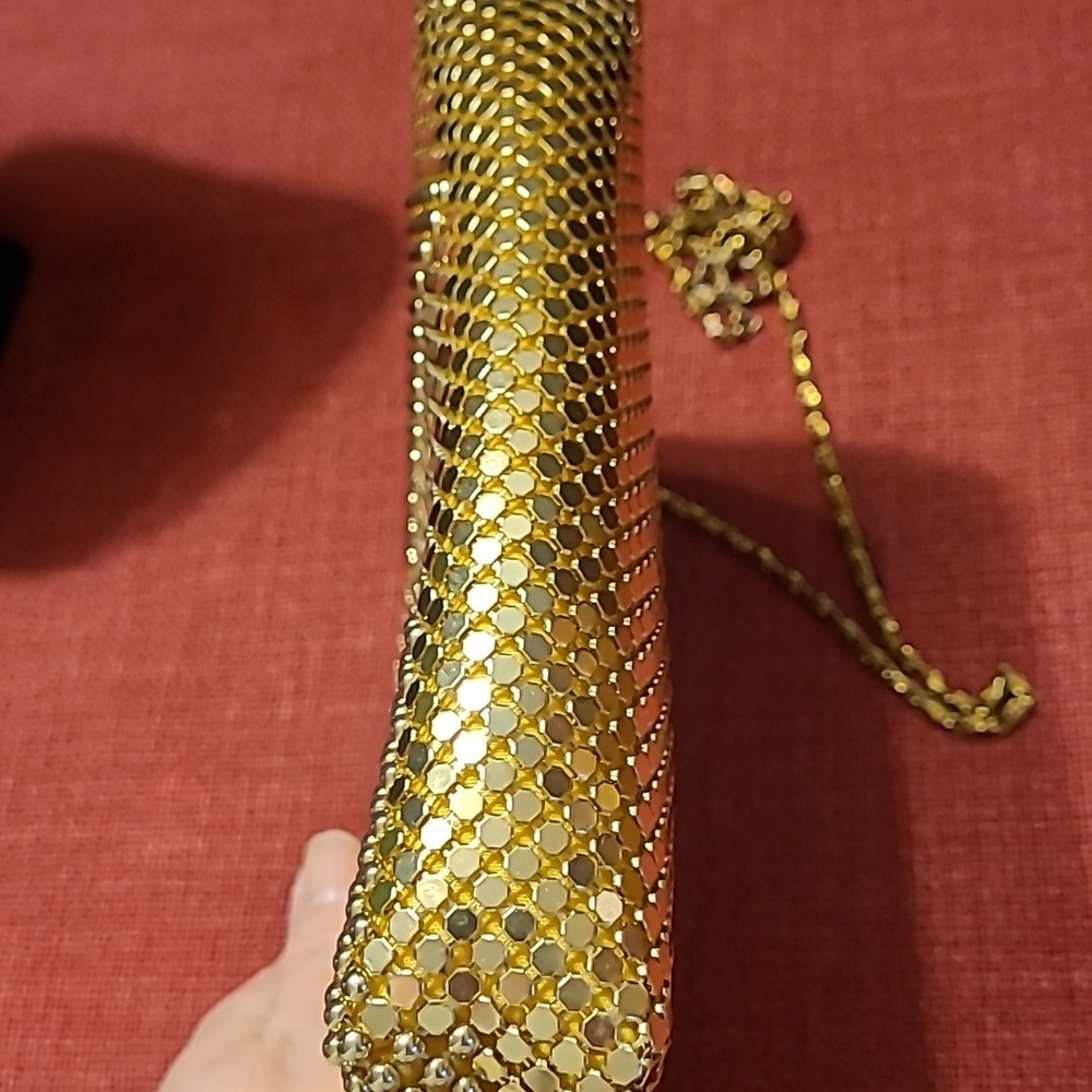 🪙VINTAGE Gold METAL Mesh LIKE Evening Bag - Picture 6 of 10